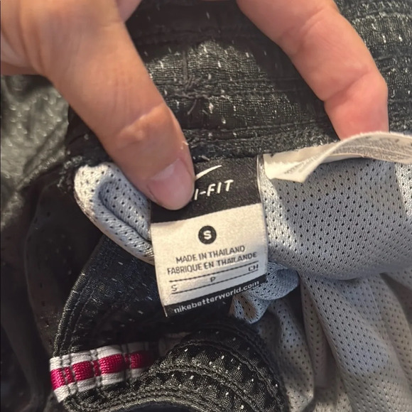 Nike Gray  and Pink Athletic Shorts Lightweight Mesh - Picture 7 of 7